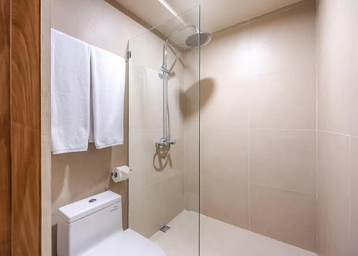 Anavia - Brandnew Private 3br