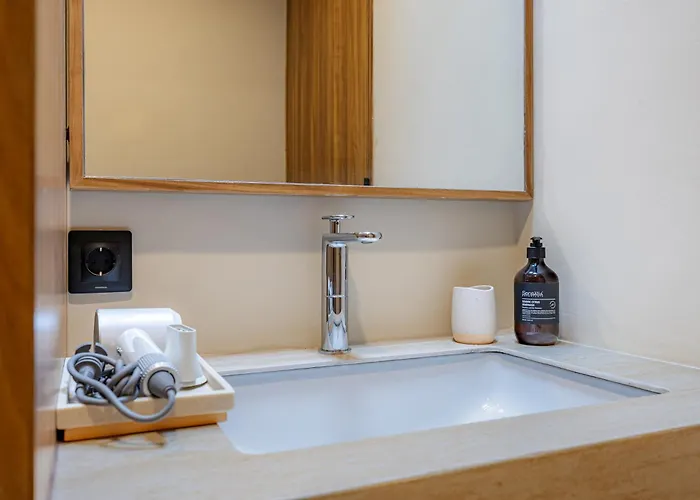 Anavia - Brandnew Private 3br ヴィラ *