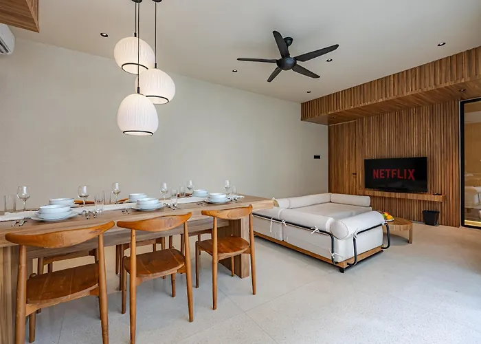 Anavia - Brandnew Private 3br *